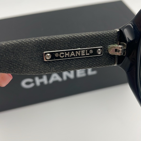 CHANEL DENIM GUC SUNGLASSES - Picture 6 of 10